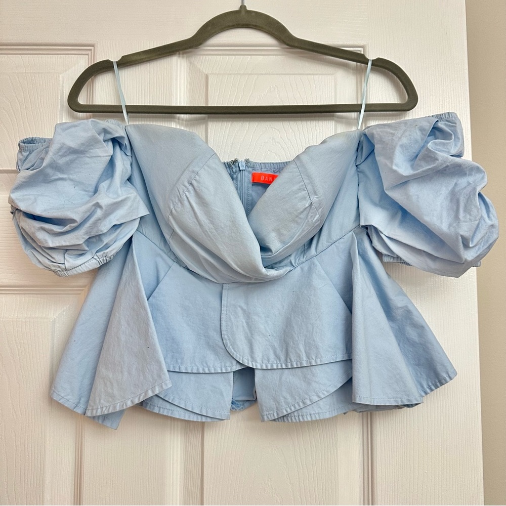 Off The Shoulder Ruched Sleeve Blouse w/ Sweetheart Neckline M